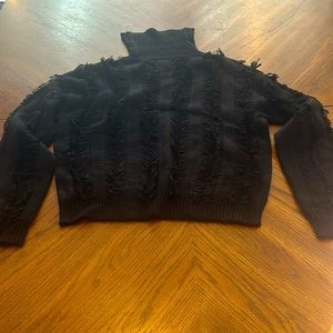 Sweater black medium size